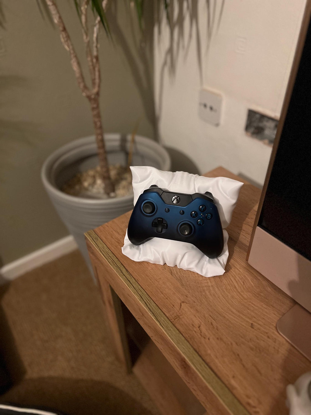Xbox Controller Pillow Stand | Fun Christmas Gift for Gamers | Creative Desk Accessory